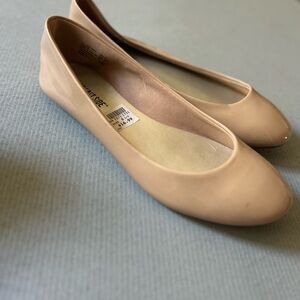 Mossimo Supply Co. Nude Ballet Flats